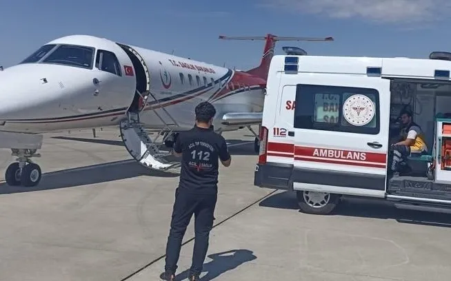 Şanlıurfa’daki hasta bebekler ambulans uçak ile İstanbul’a sevk edildi
