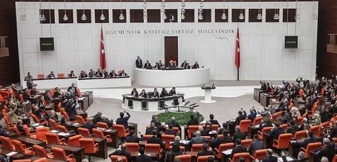 Yüksek maaş alan vekiller 12 bin 500 için görüşecek!