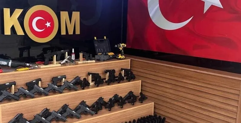 Şanlıurfa’da silah kaçakçılarına şafak operasyonu