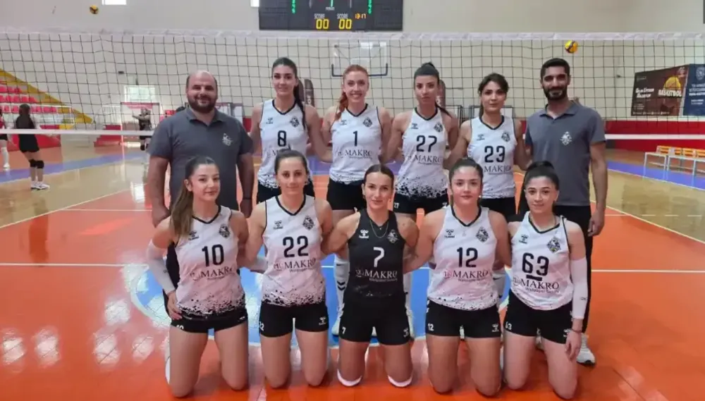 Viranşehir Voleybol 2. Lig’de zirvede