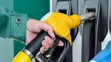 Akaryakıta gece yarısı çifte indirim geldi!