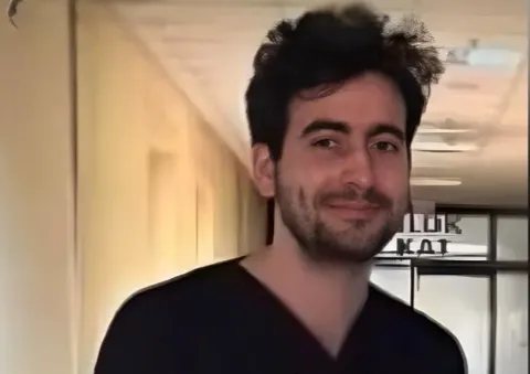 Şanlıurfalı doktor evinde ölü bulundu