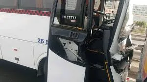 Şanlıurfa’da servis minibüsü kaza yaptı!
