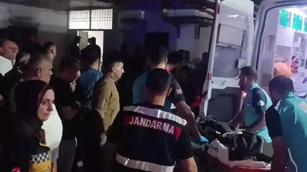 Gece saatlerinde araca silahlı saldırı!