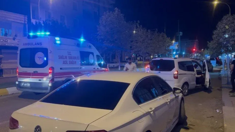 Ceylanpınar’da seyir halindeki araca silahlı saldırı